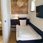 Nattergalen 3* Odense