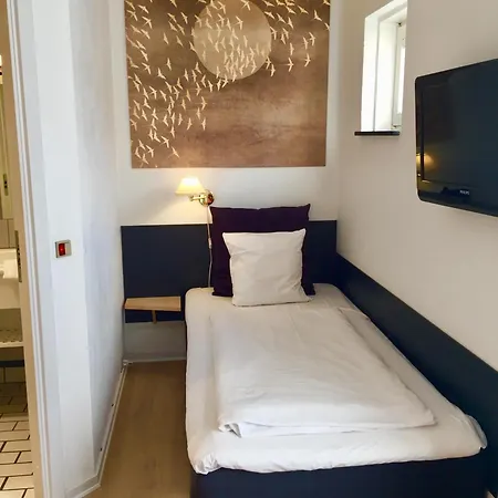 Nattergalen 3* Оденсе