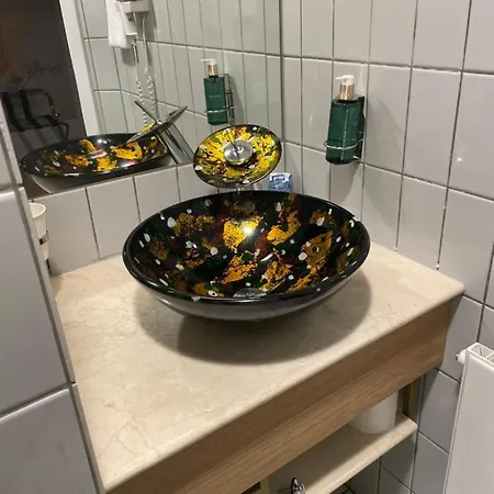 Nattergalen 3* Odense