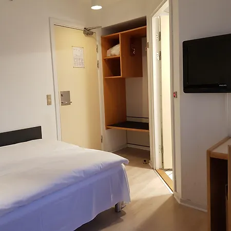 ホテル Nattergalen 3*