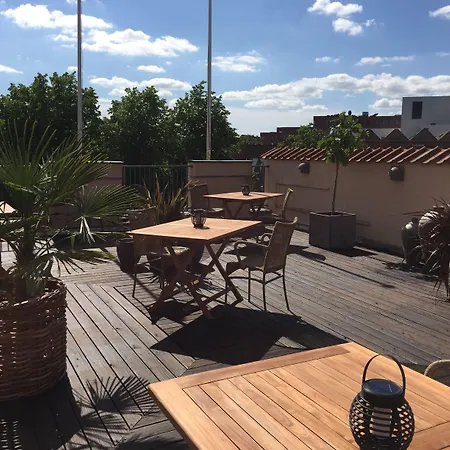 Nattergalen Отель Оденсе