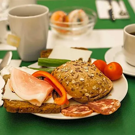 Nattergalen Hotel 3*