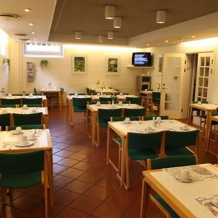 Nattergalen 3* Odense